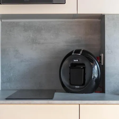 アパート Amber Glow Vanagupe パランガ