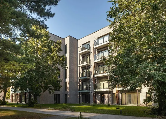 Amber Glow Vanagupe Апартаменты *